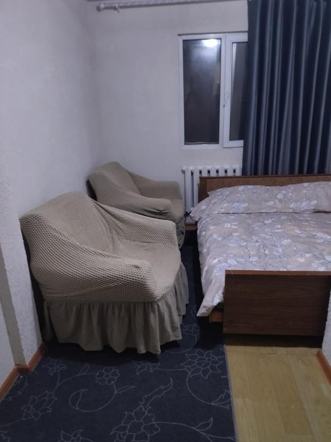Атлант Hotell Bishkek Exteriör bild